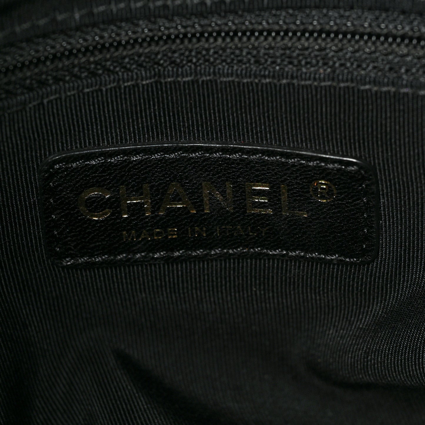 Calfskin Quilted Large Chain Me Hobo Black