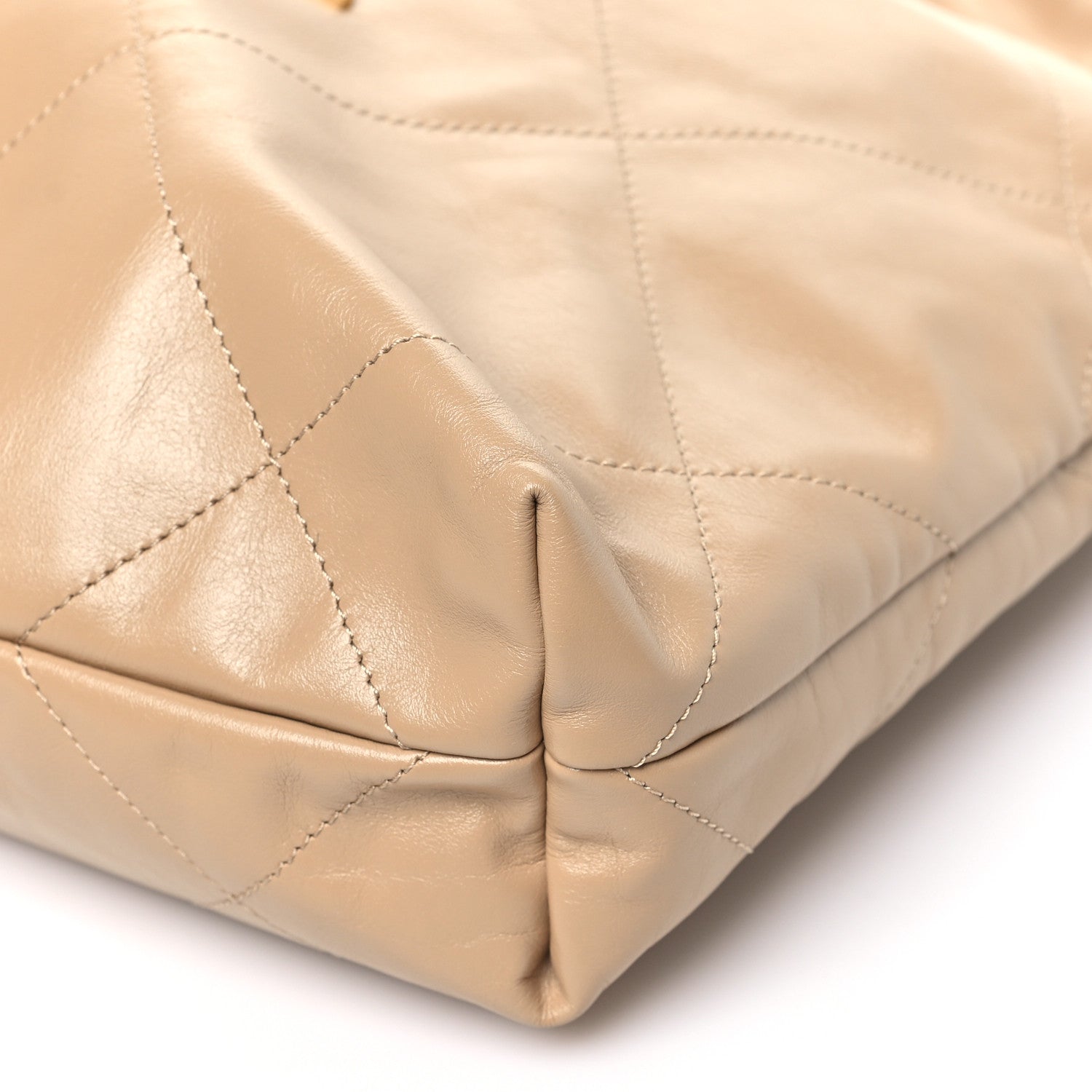 Chanel Shiny Calfskin Quilted Small Chanel 22 Beige 1815229