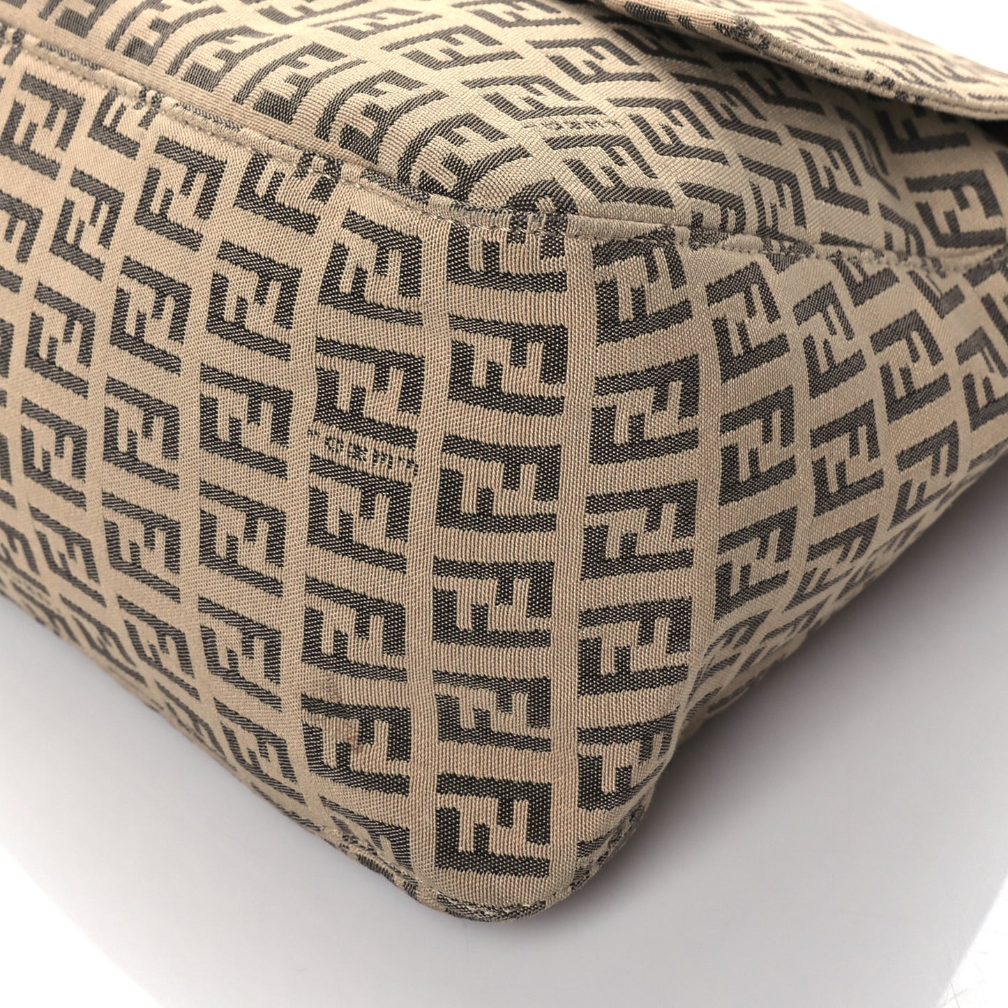 Zucchino Vitello Mama Baguette Beige Black