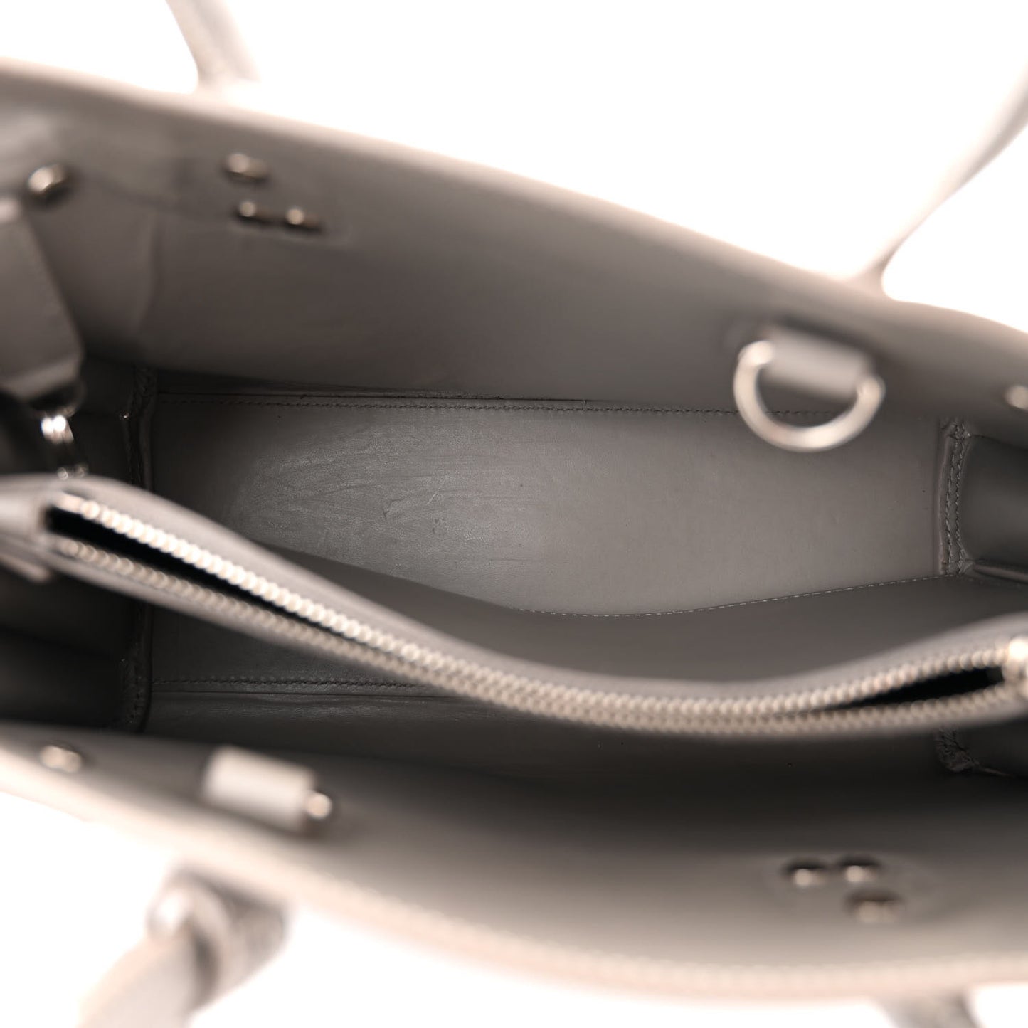 Grained Calfskin Topstitch Baby Sac De Jour Fog