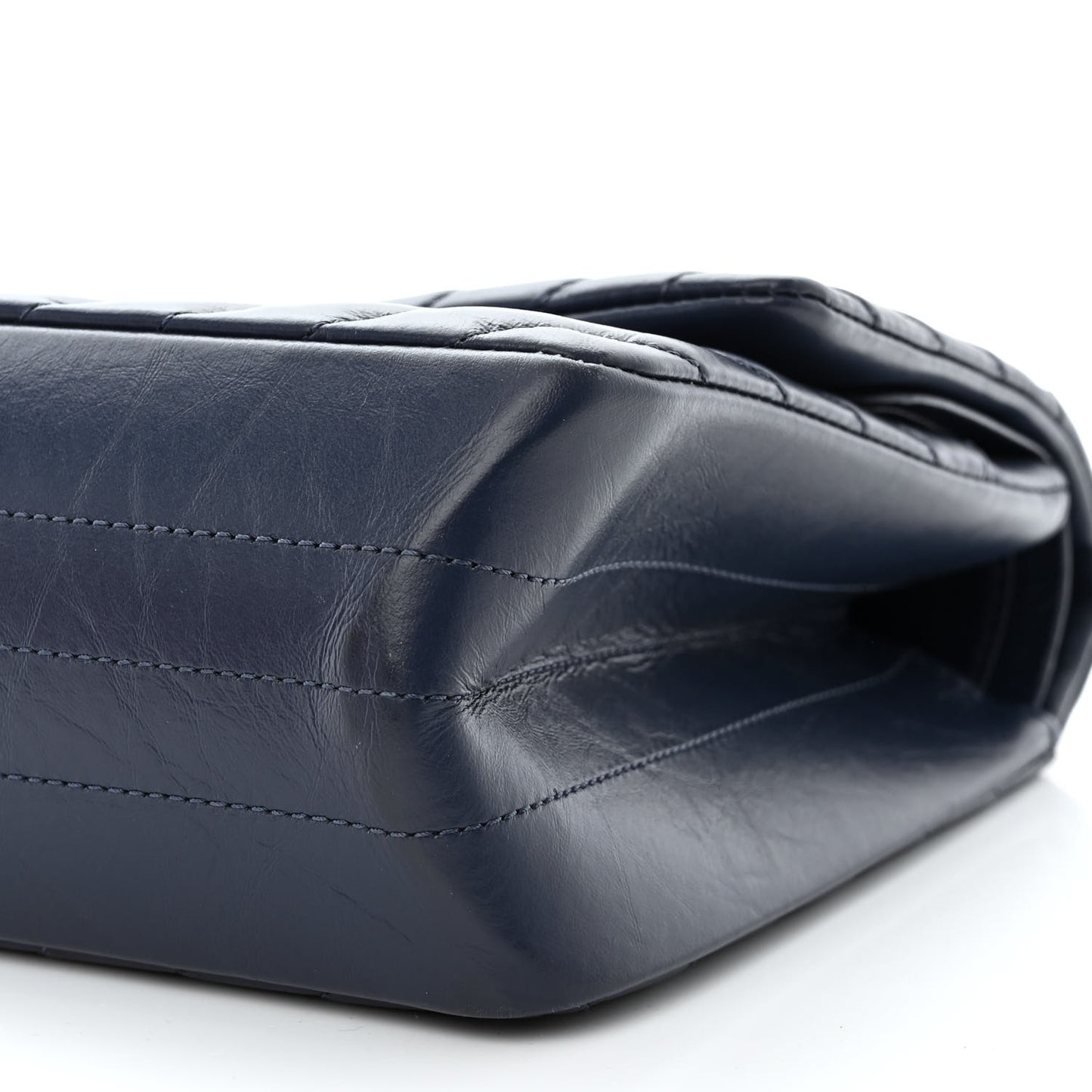 Aged Calfskin Chevron Quilted 2.55 Reissue 226 Flap Navy Blue