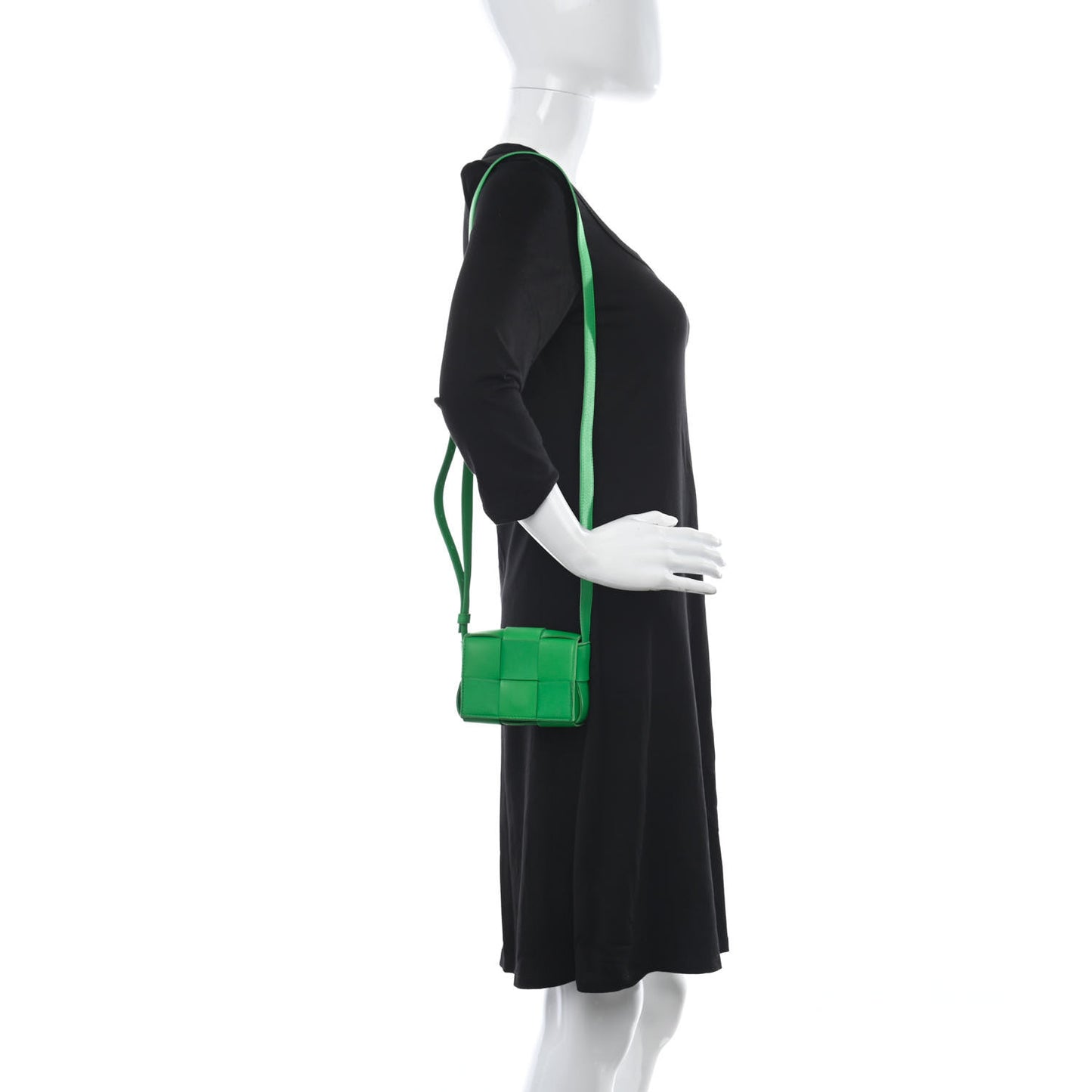 Lambskin Maxi Intrecciato Extra Mini Cassette Crossbody Bag Parakeet