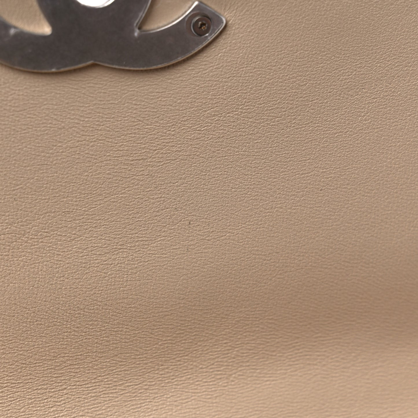 Lambskin Quilted Medium Chanel 19 Flap Light Beige