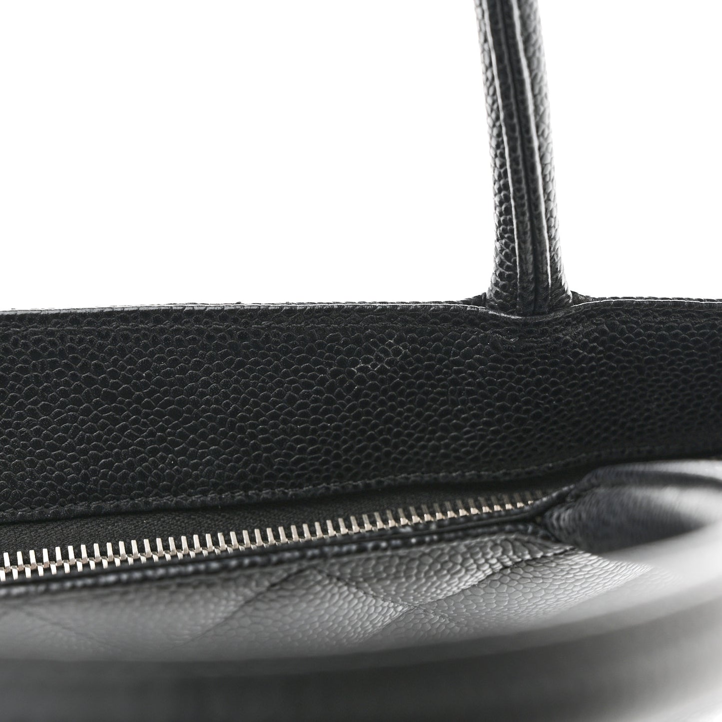 Caviar Quilted Medallion Black