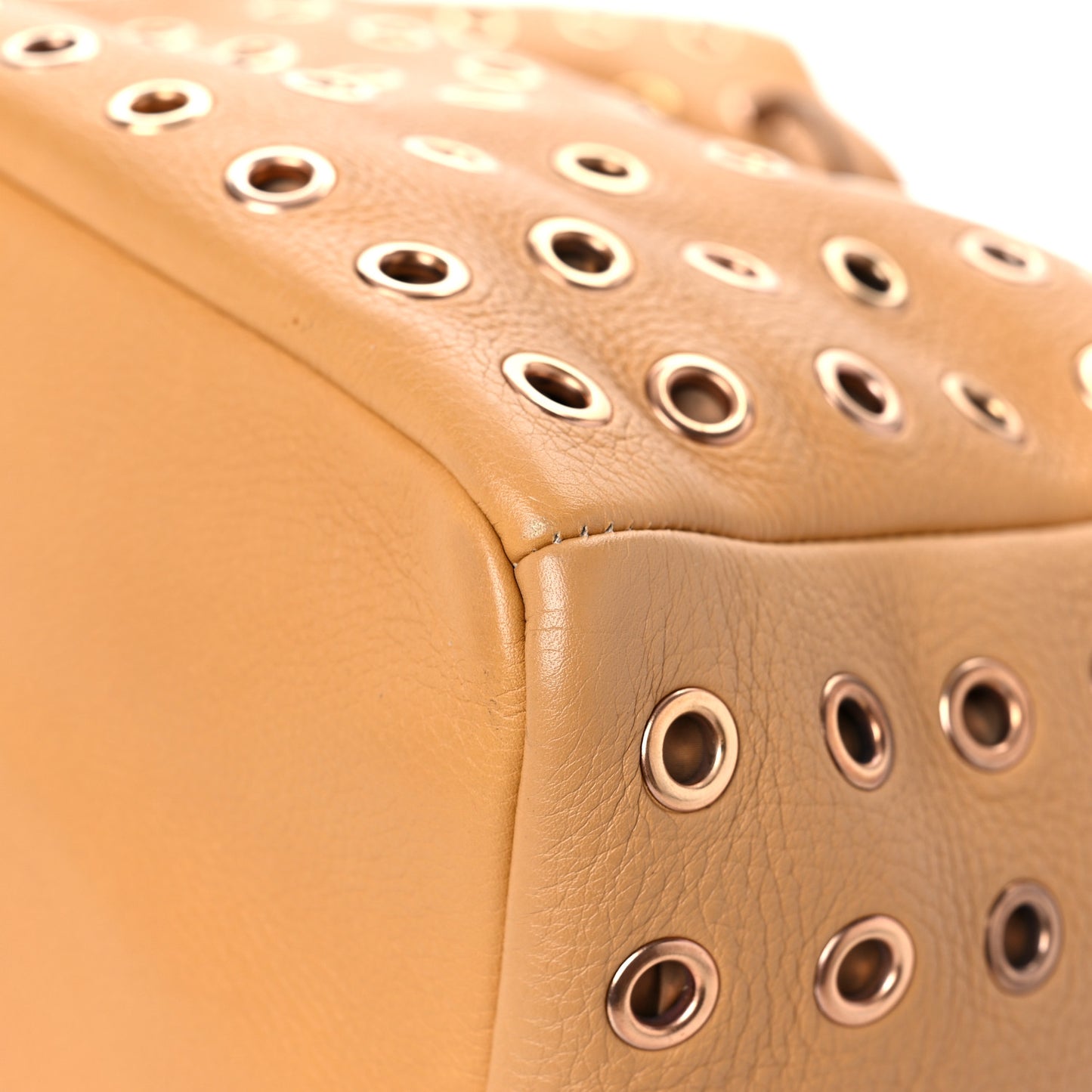 Daino Borchie Grommet Bucket Bag Miele