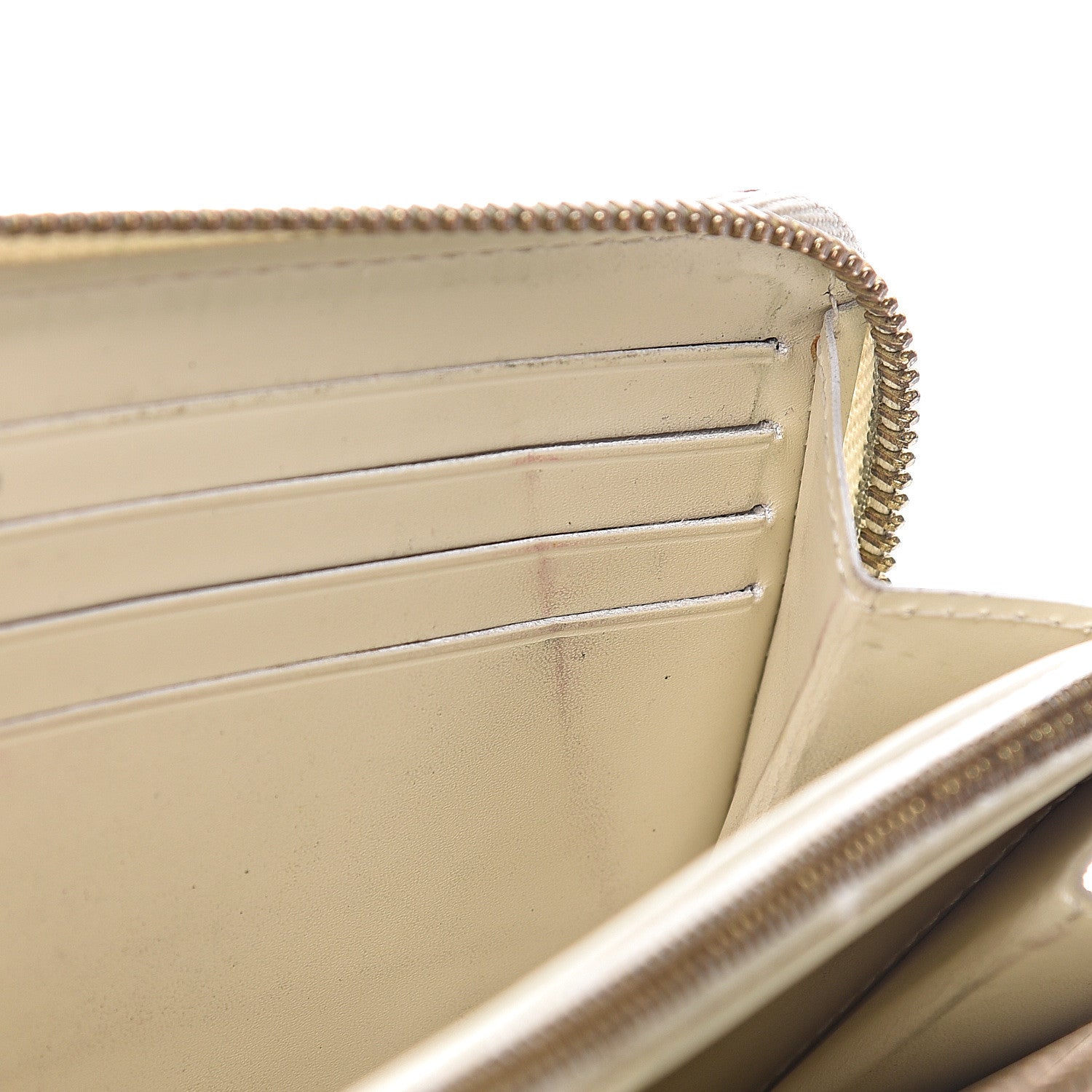 Louis Vuitton Suhali Zippy Wallet White 9 of 21