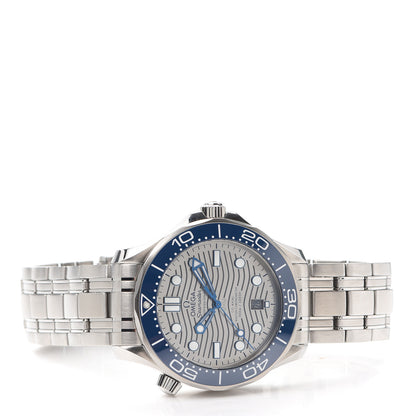 Omega Stainless Steel 42mm Seamaster Diver 300M Co-Axial Master Chronometer Automatic Watch Grey 210.30.42.20.06.001 2 of 6