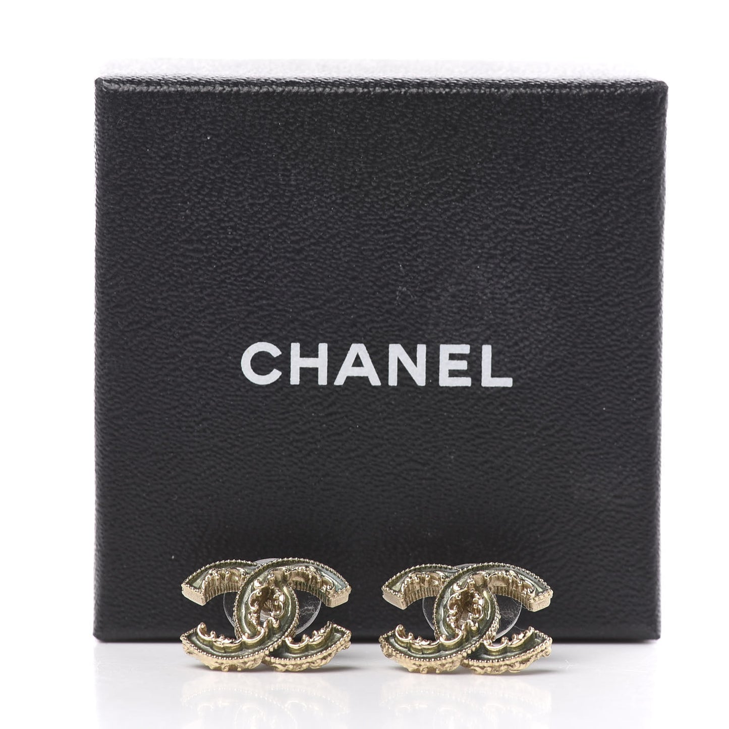 Enamel CC Baroque Earrings Light Gold