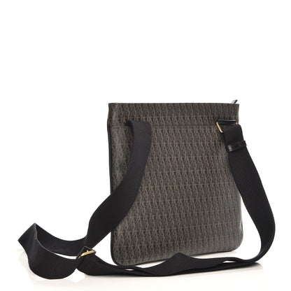Saint Laurent Toile Classic Monogram Messenger Bag Black 3 of 7