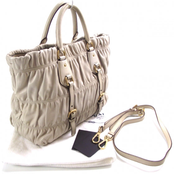 Nappa Gaufre Tote Cera