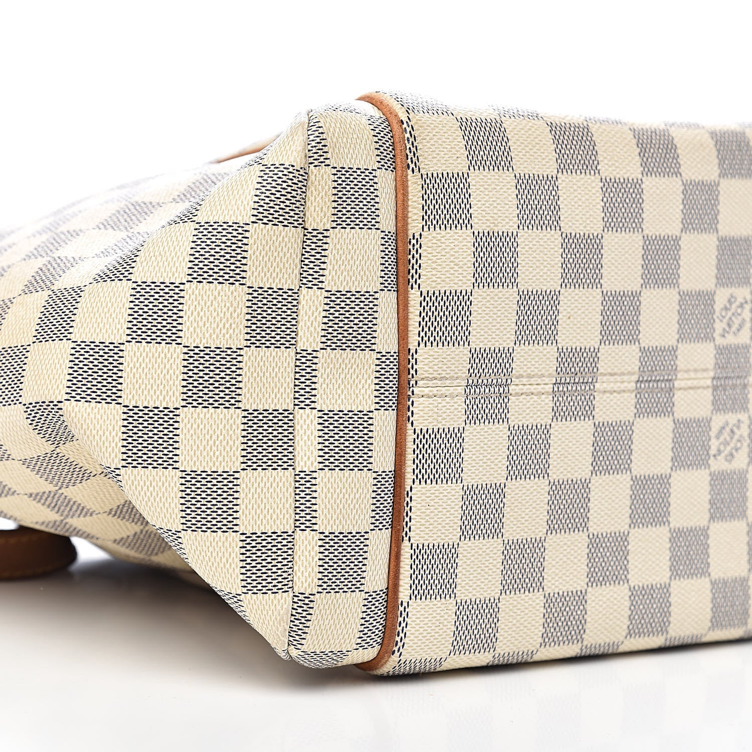 Louis Vuitton Damier Azur Totally MM 13 of 15