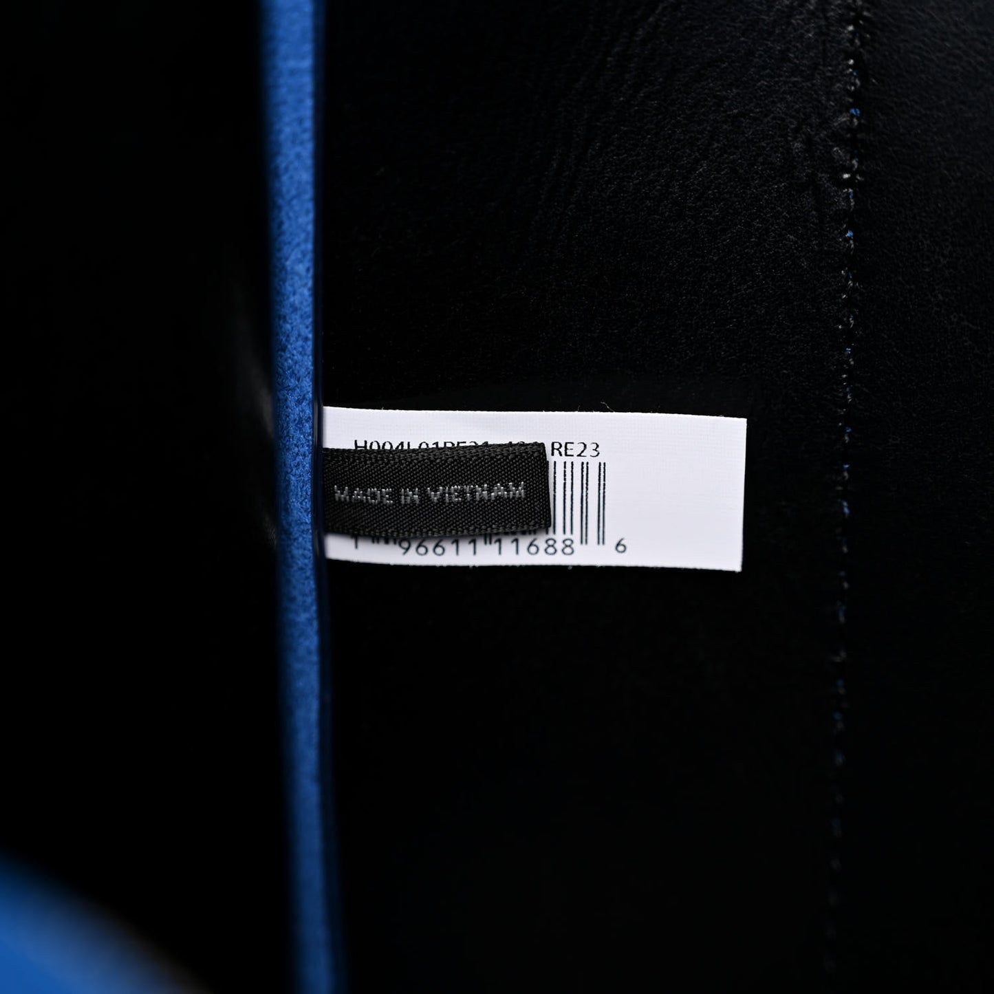 Grained Calfskin Medium The Tote Bag Cobalt