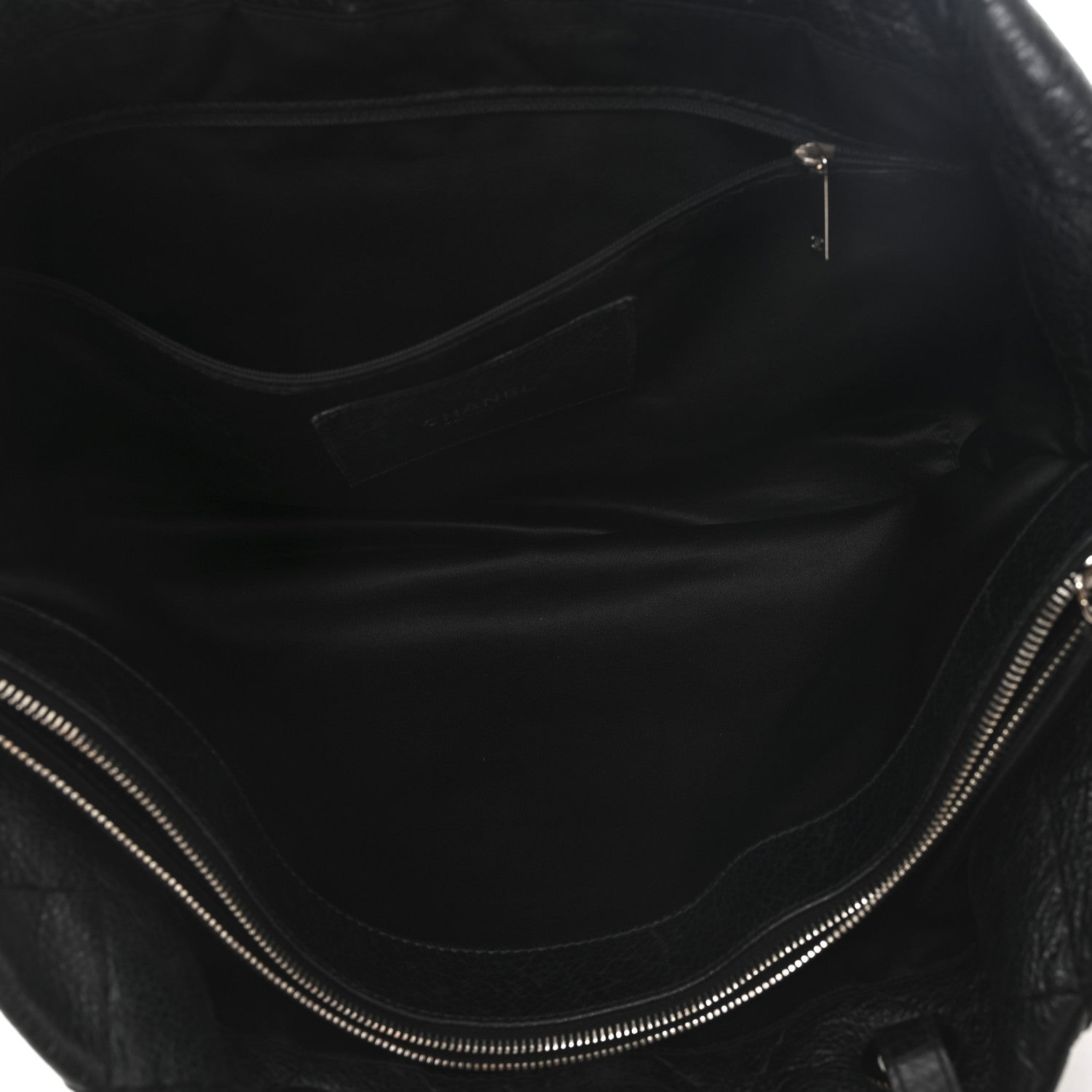 Chanel Glazed Calfskin Large On The Road Tote Black 5 of 10