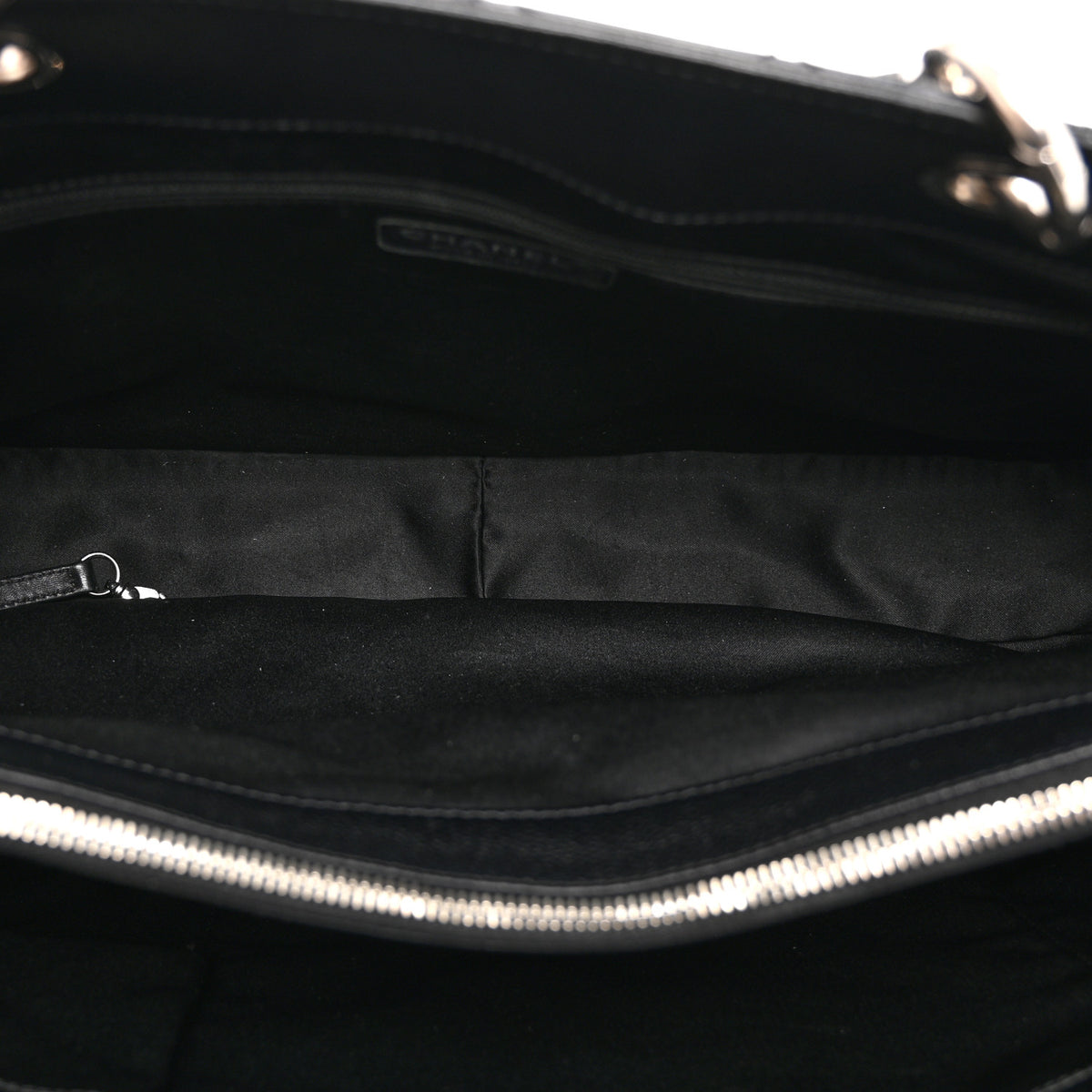 Caviar Quilted XL Grand Shopping Tote GST Black