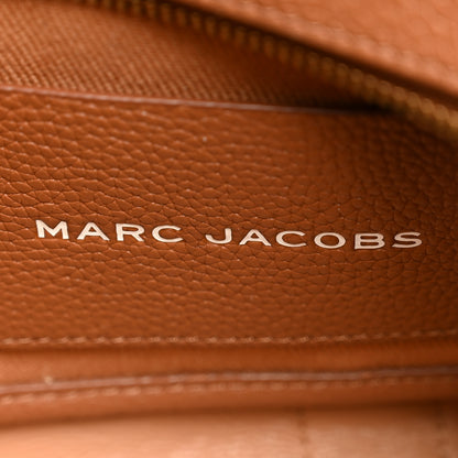 Marc Jacobs Grained Calfskin Small The Tote Bag Argan Oil 6 of 12