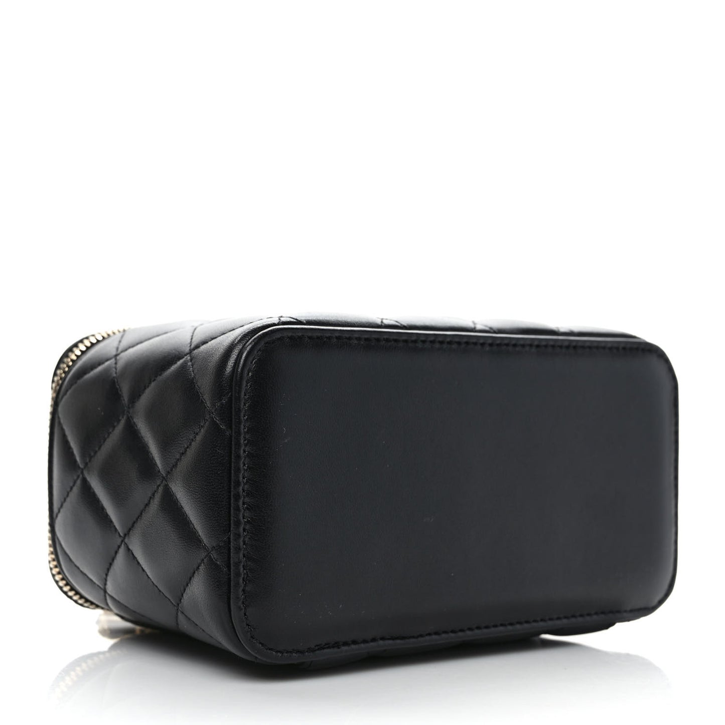 Lambskin Quilted Small Top Handle Vanity Case With Chain Black