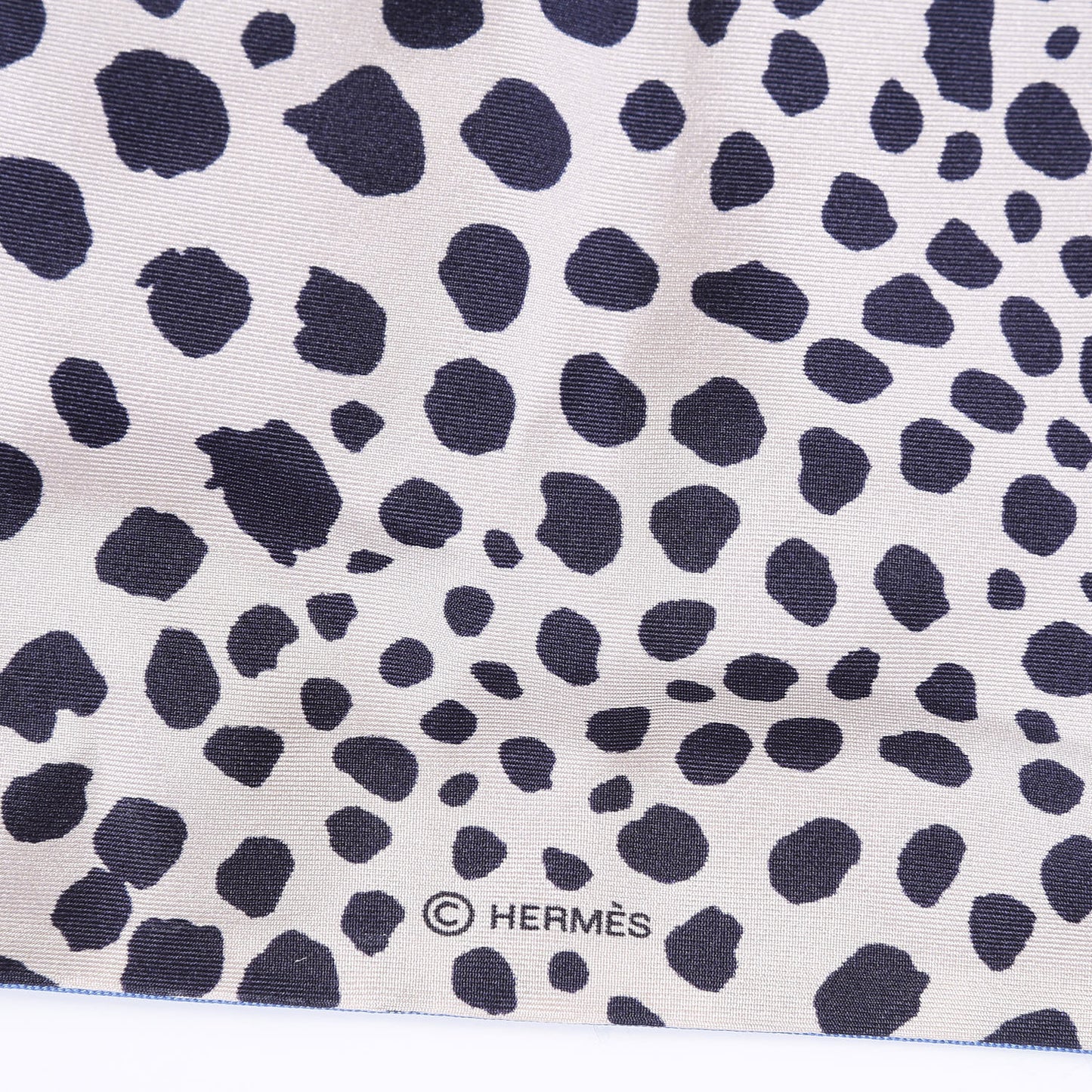 Silk Faune Giant Pointe Triangle Scarf Beige Brun Lavande