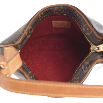 Louis Vuitton Monogram Croissant PM 5 of 13