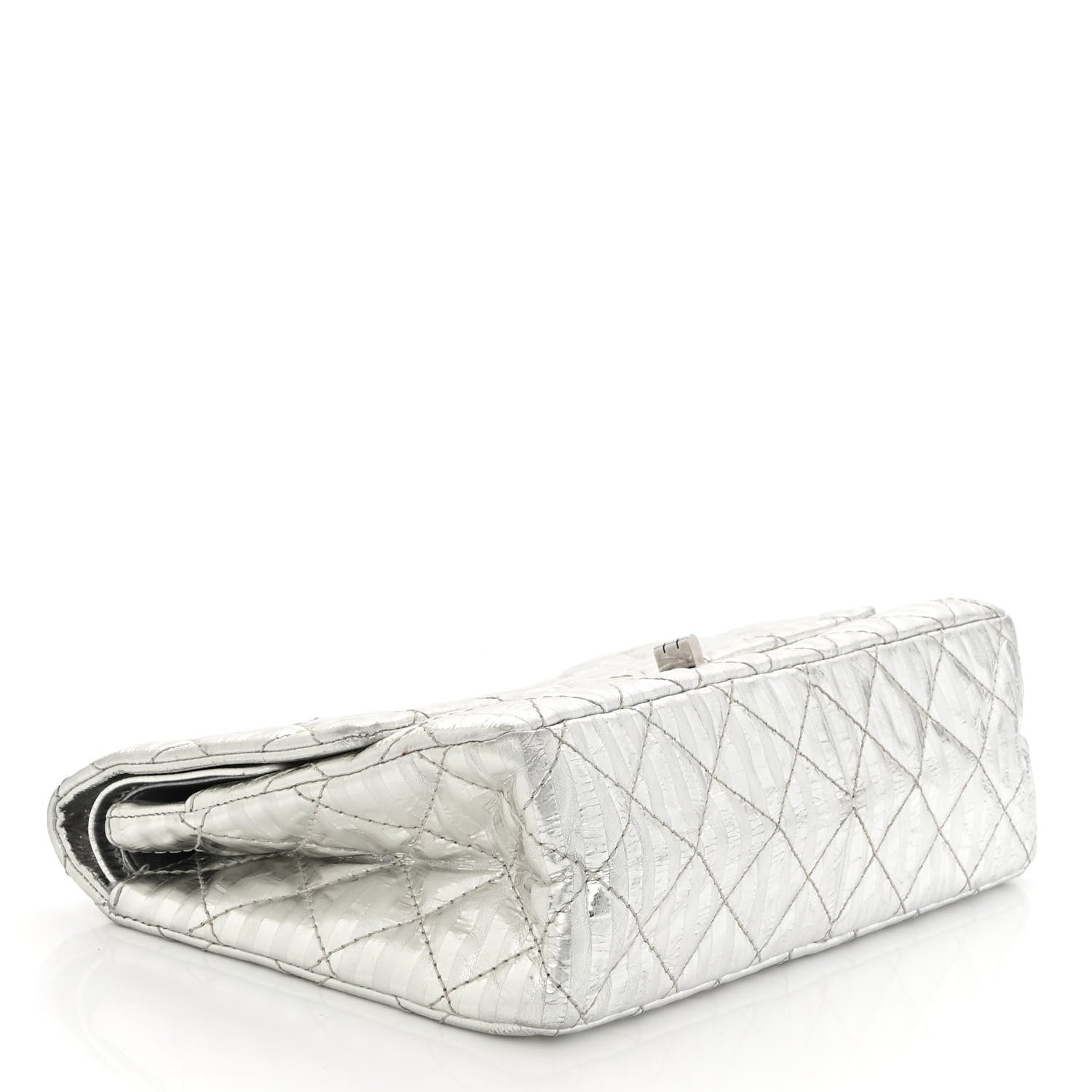 Chanel Metallic Calfskin Striped 2.55 Reissue Flap Silver 4 of 11