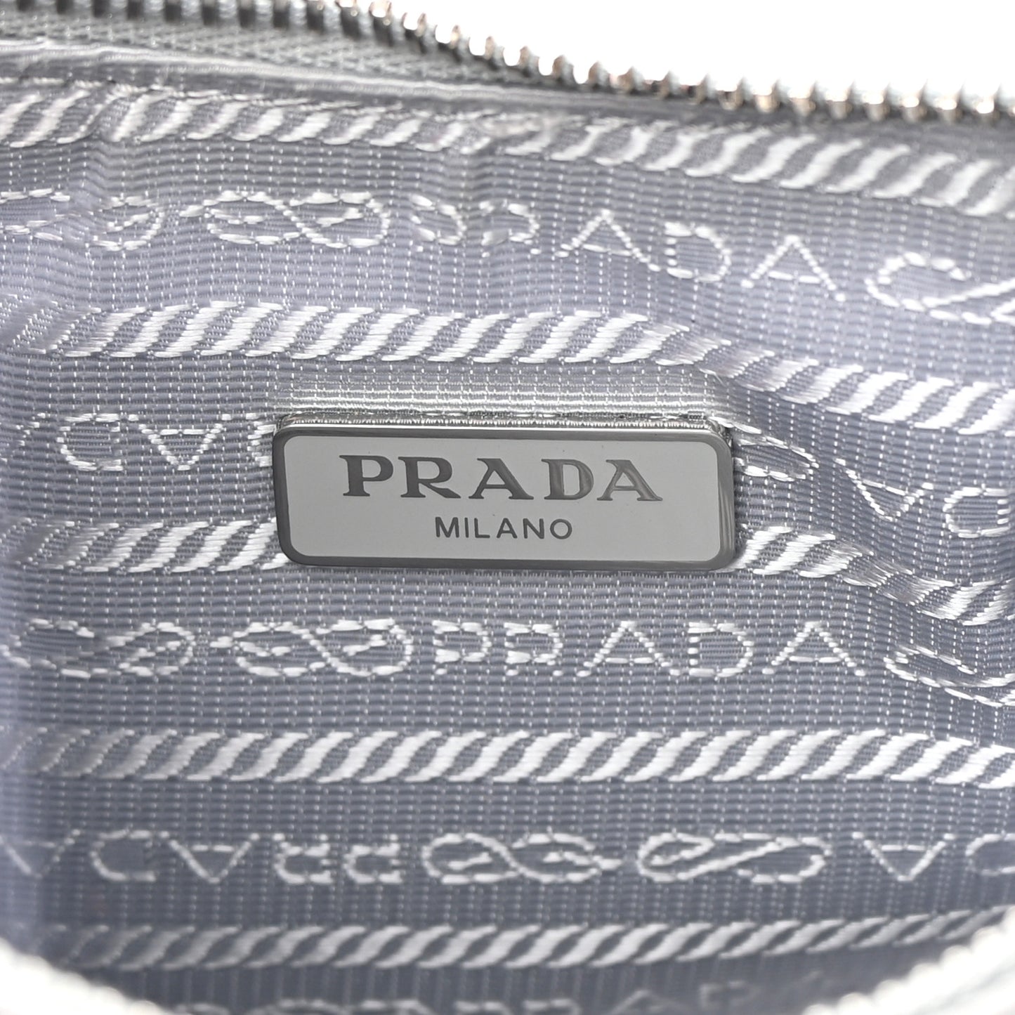 Re-Nylon Saffiano Re-Edition 2005 Shoulder Bag Fiordaliso