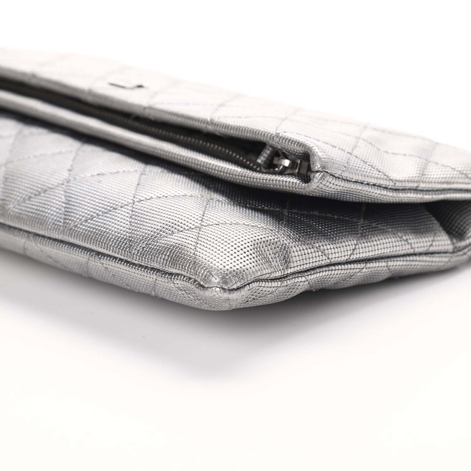 Chanel Metallic Calfskin Quilted Pixel Effect CC Beauty Clutch Silver 9 of 9