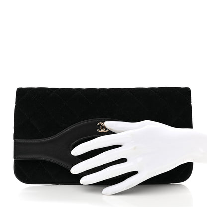 Chanel Velvet Lambskin 31 Pouch Black 2 of 8