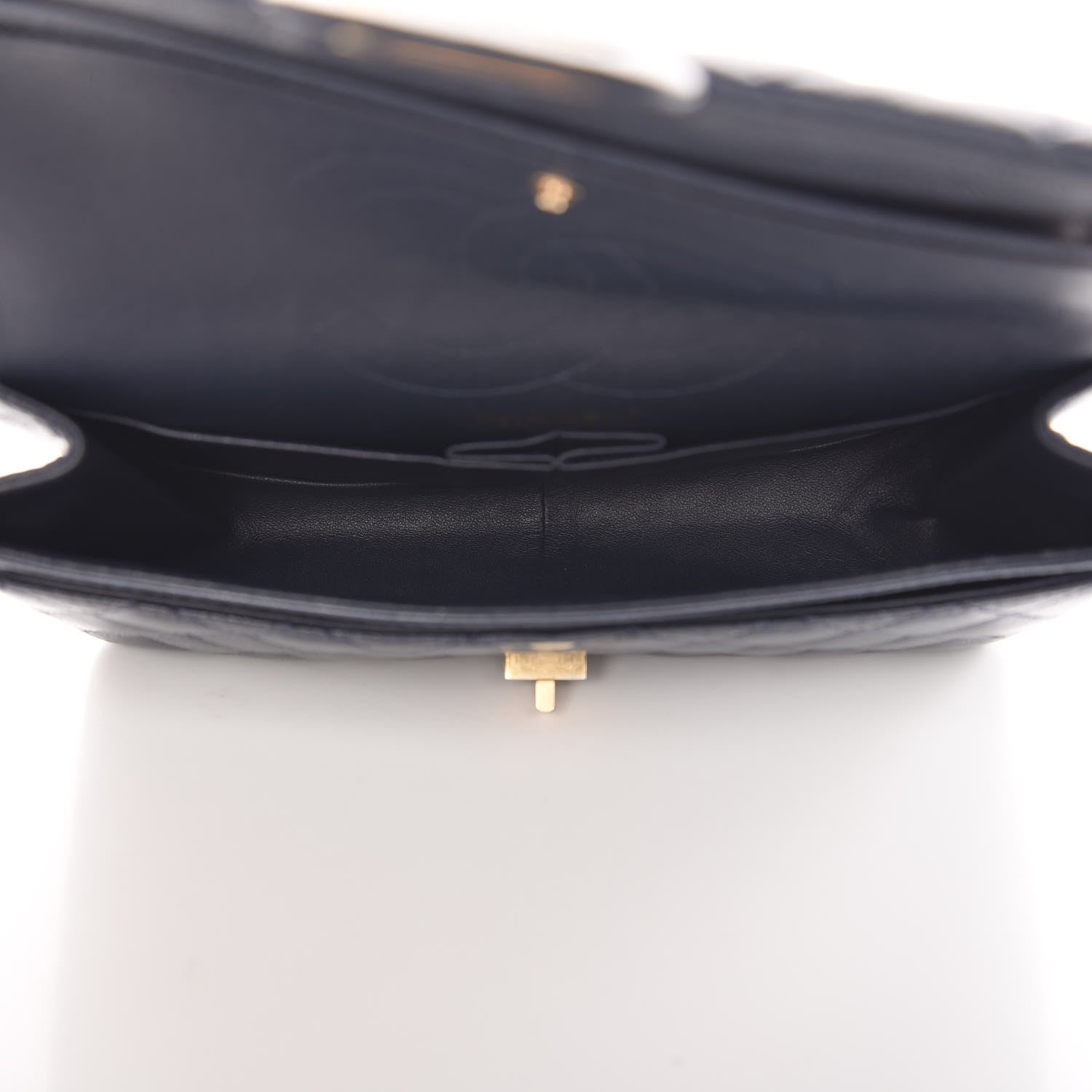 Chanel Caviar Quilted 2.55 Reissue 226 Flap Navy 6 of 13