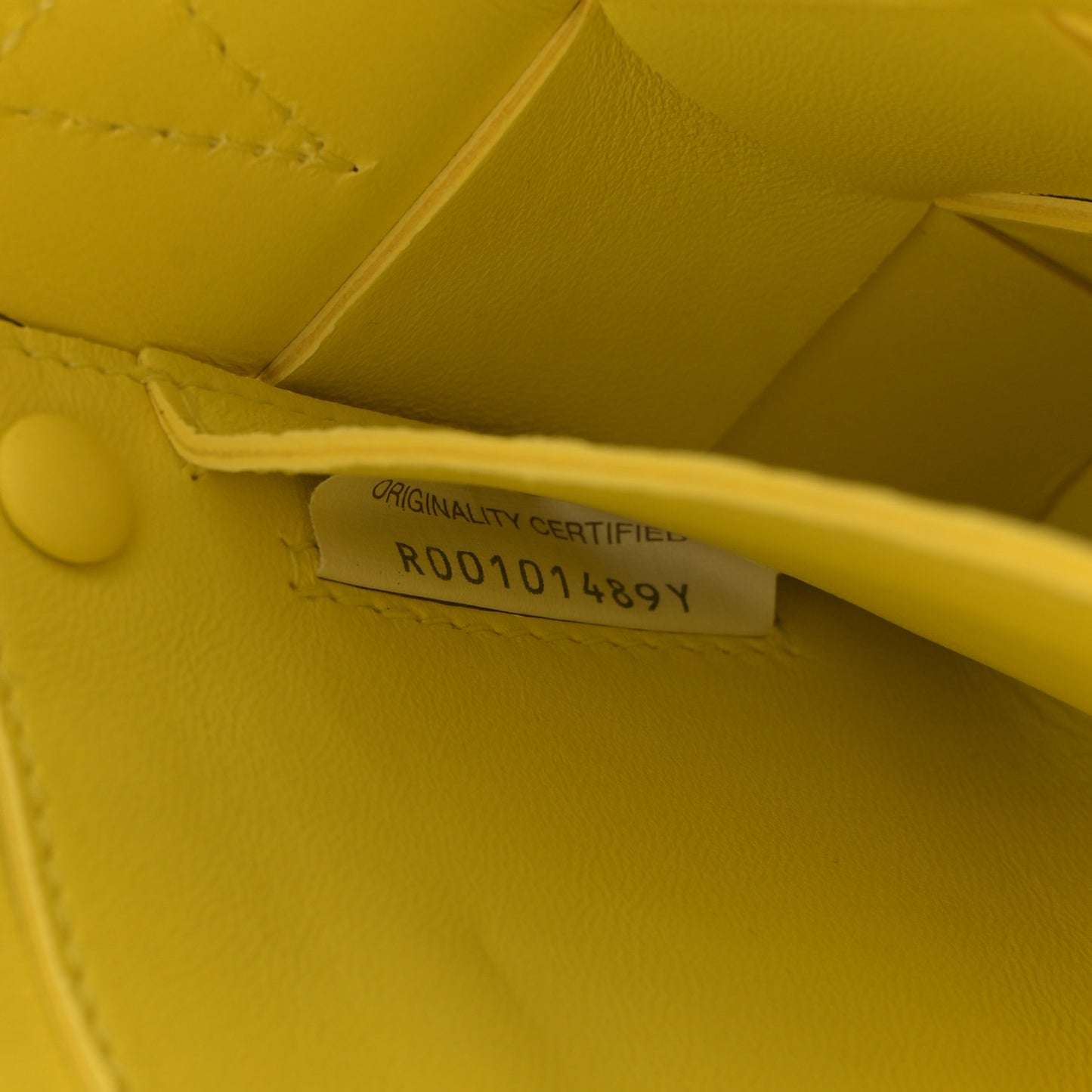 Lambskin Maxi Intrecciato Small Cassette Crossbody Bag Lemonade