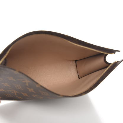 Louis Vuitton Monogram Toiletry Pouch 26 5 of 8