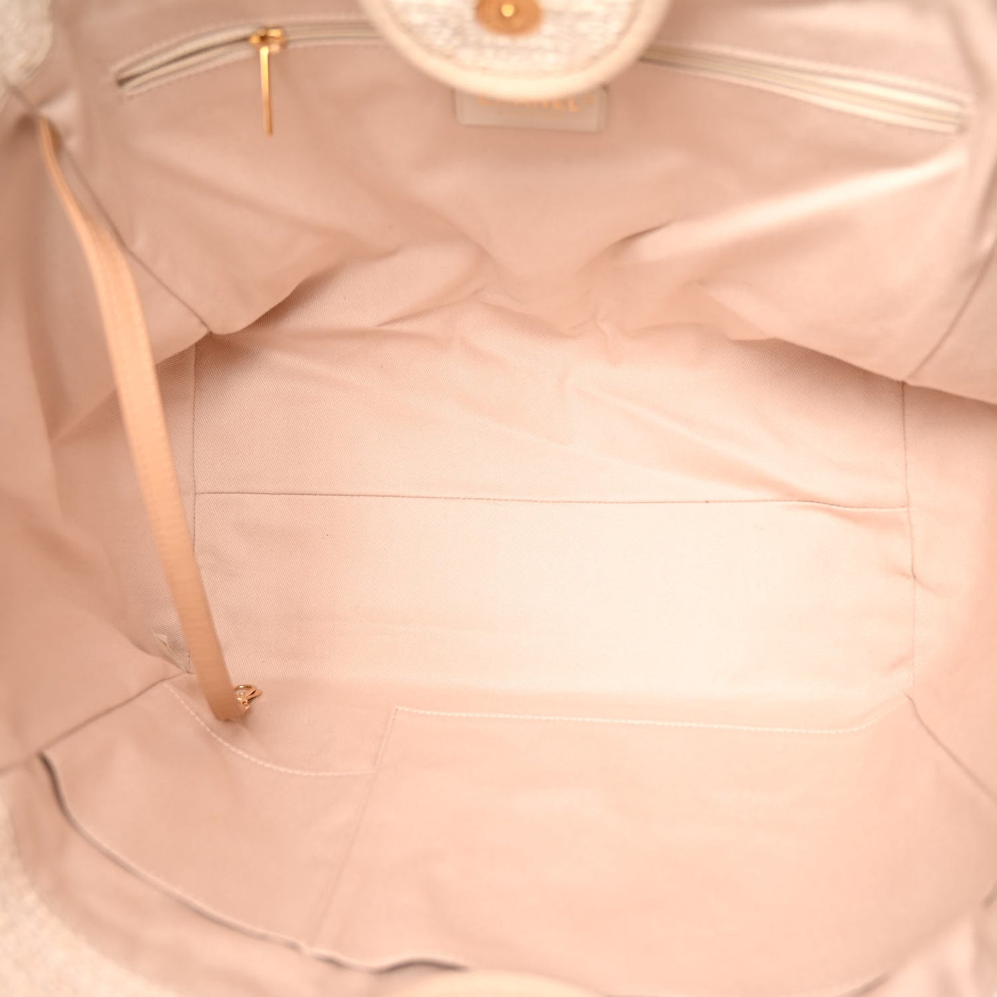 Canvas Medium Deauville Tote Light Beige