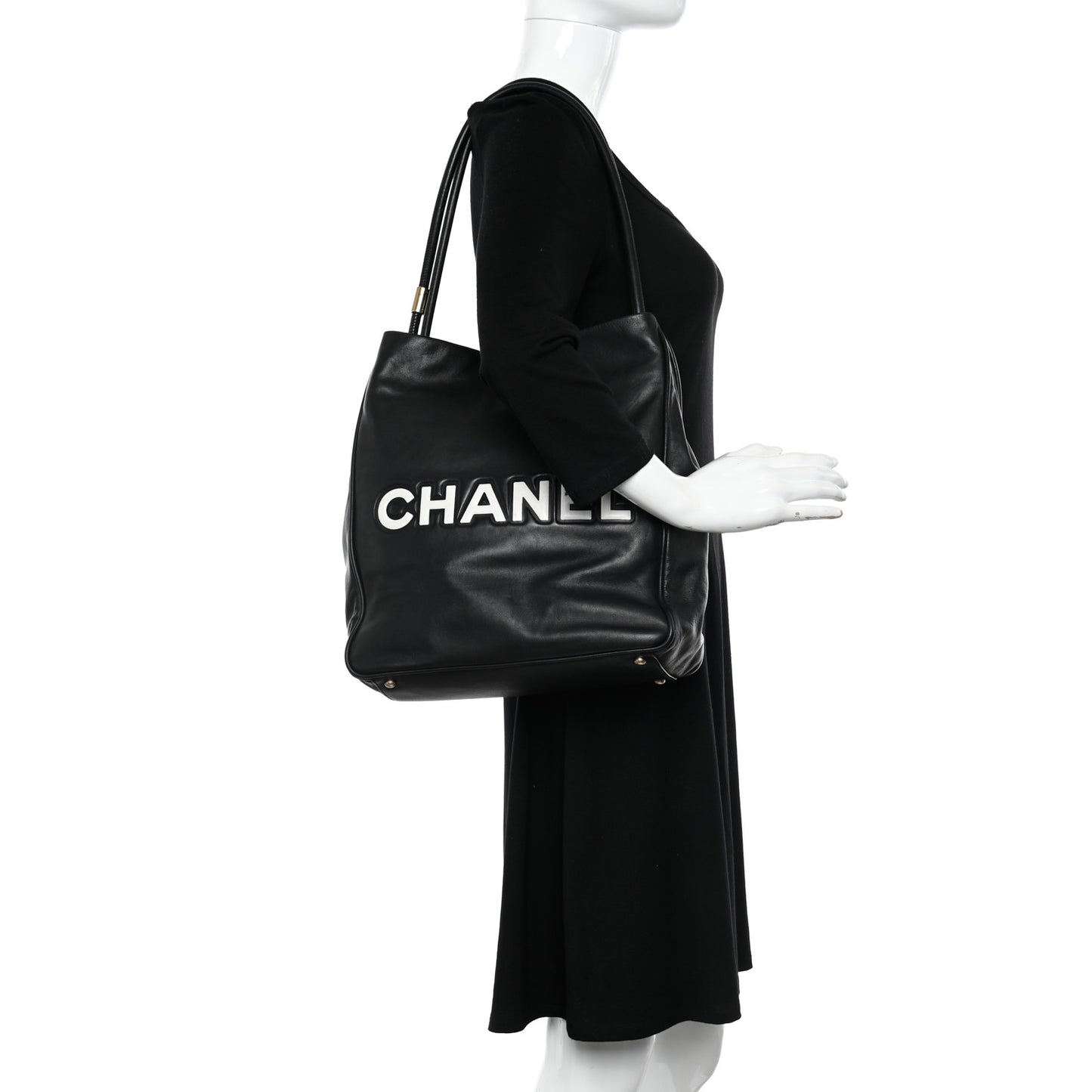 Lambskin Camellia Tote Black