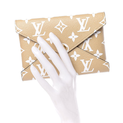 Louis Vuitton Monogram Giant Medium Kirigami Pochette Insert Beige 2 of 7