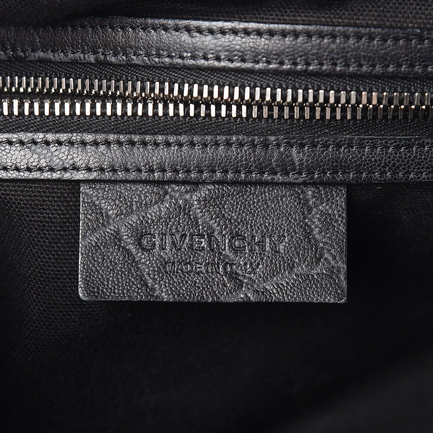 Calfskin Elephant Embossed Medium Nightingale Black