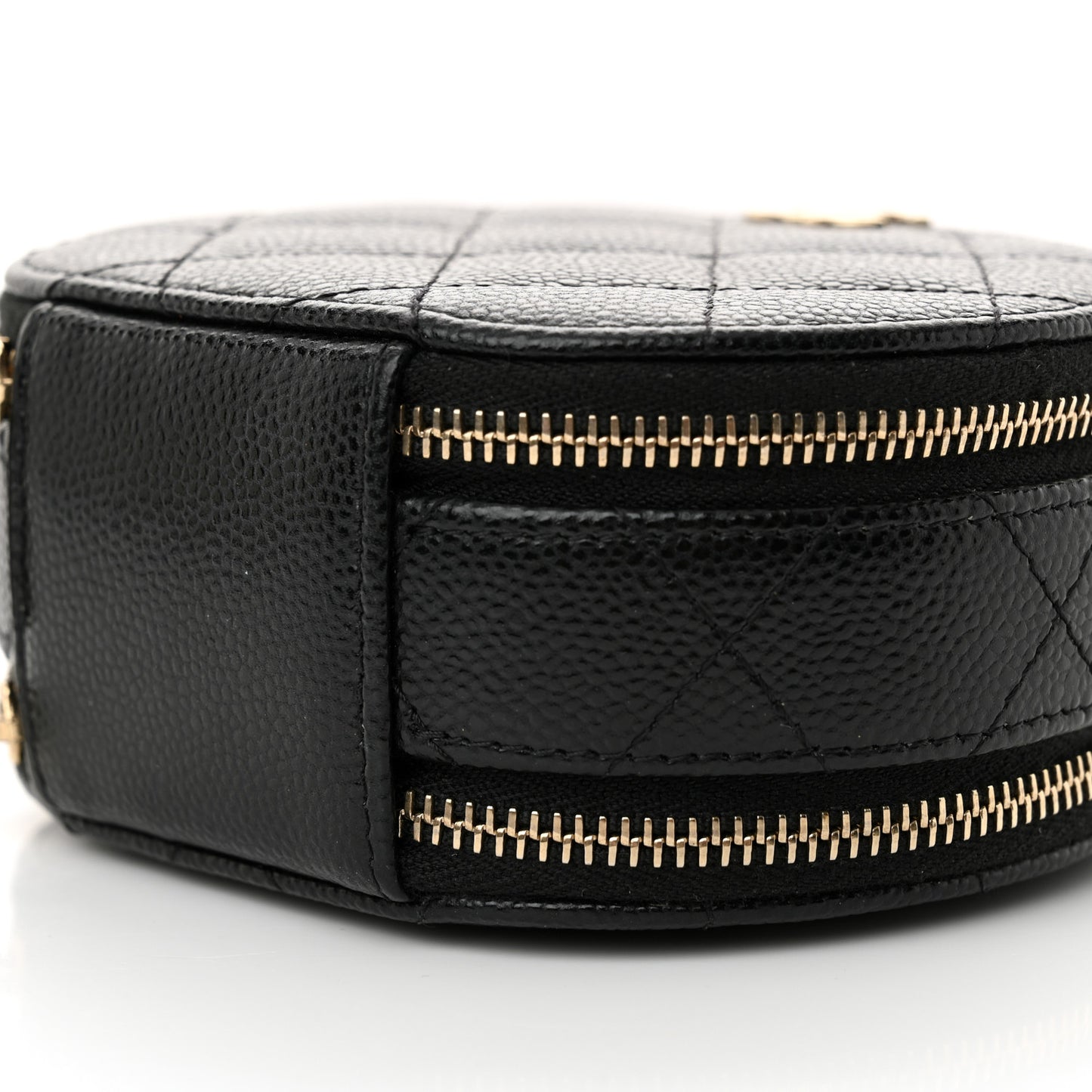 Caviar Quilted Round Handle With Care Vanity With Chain Black