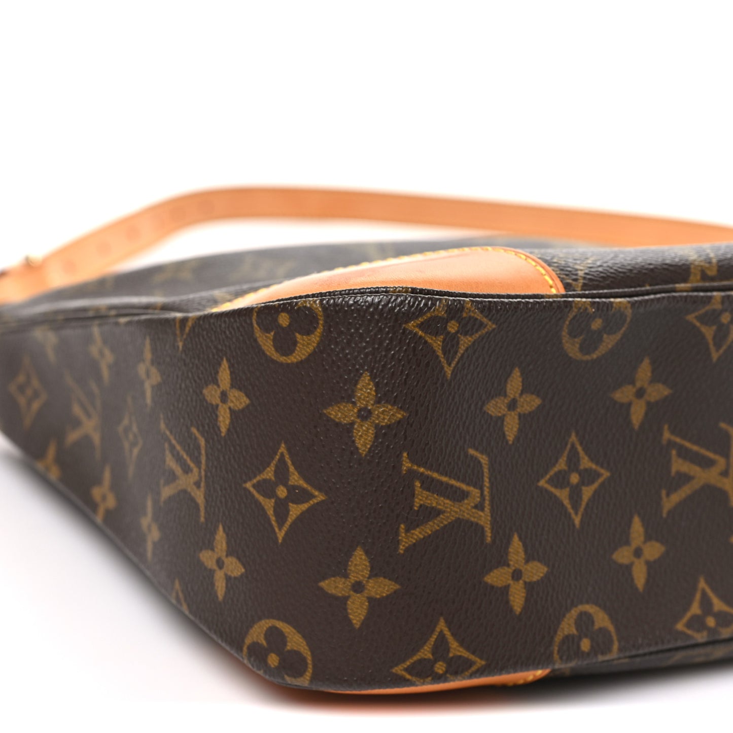 Monogram Boulogne 30