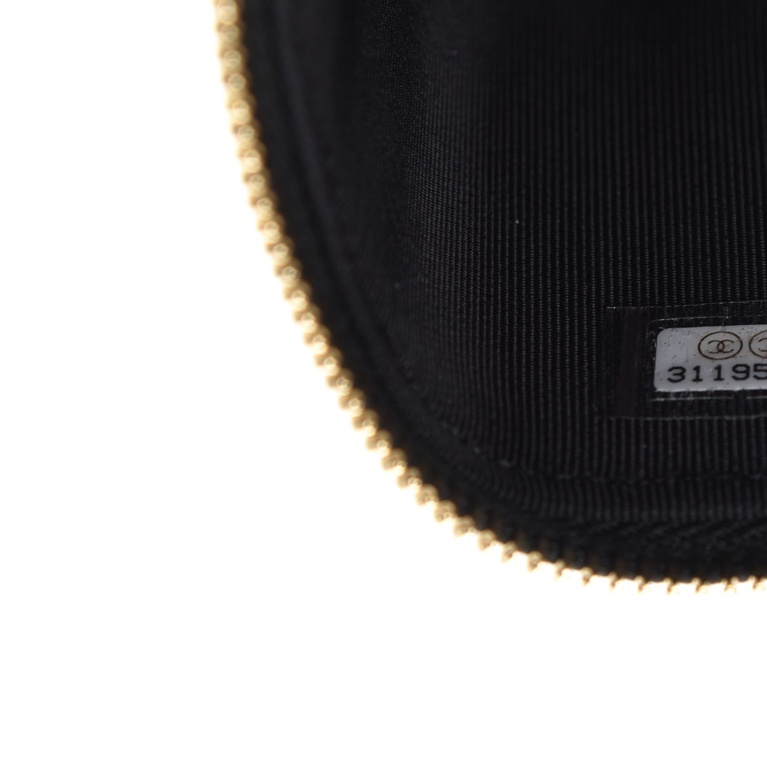 Chanel Caviar Quilted Mini Pearl On Top Vanity Case With Chain Black 9 of 10