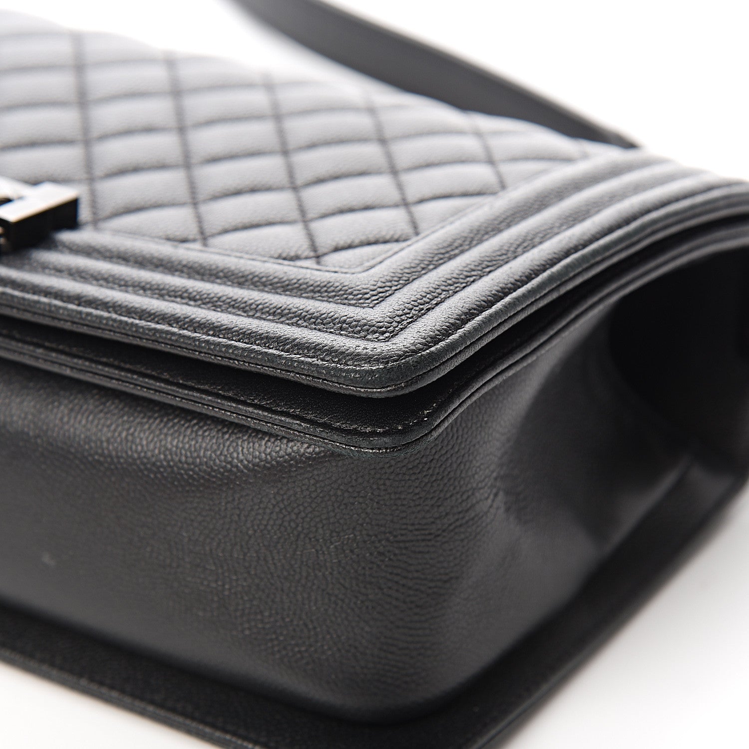 Chanel Caviar Quilted Medium Boy Flap So Black 9 of 15