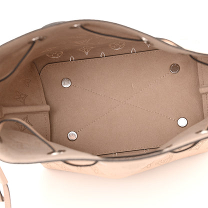 Louis Vuitton Mahina Bella Magnolia 5 of 10