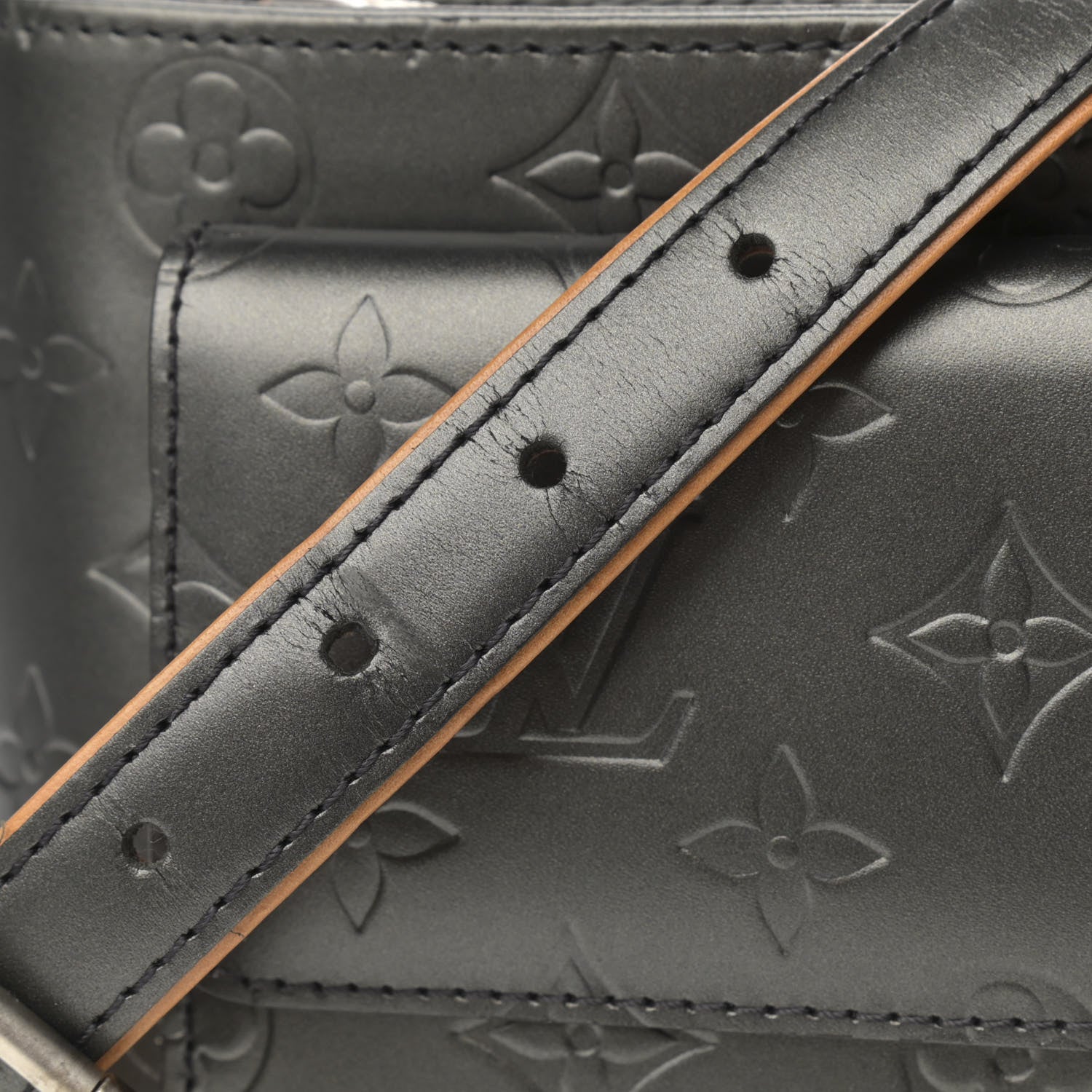 Louis Vuitton Mat Monogram Allston 11 of 11