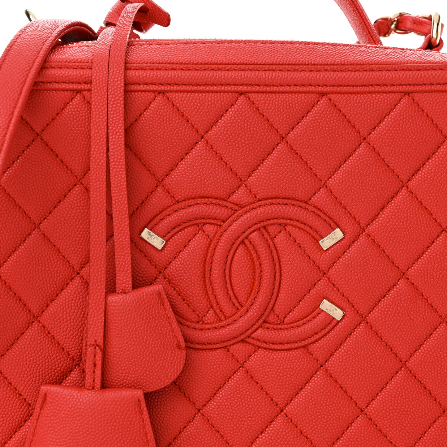Caviar Quilted Large CC Filigree Vanity Case Red