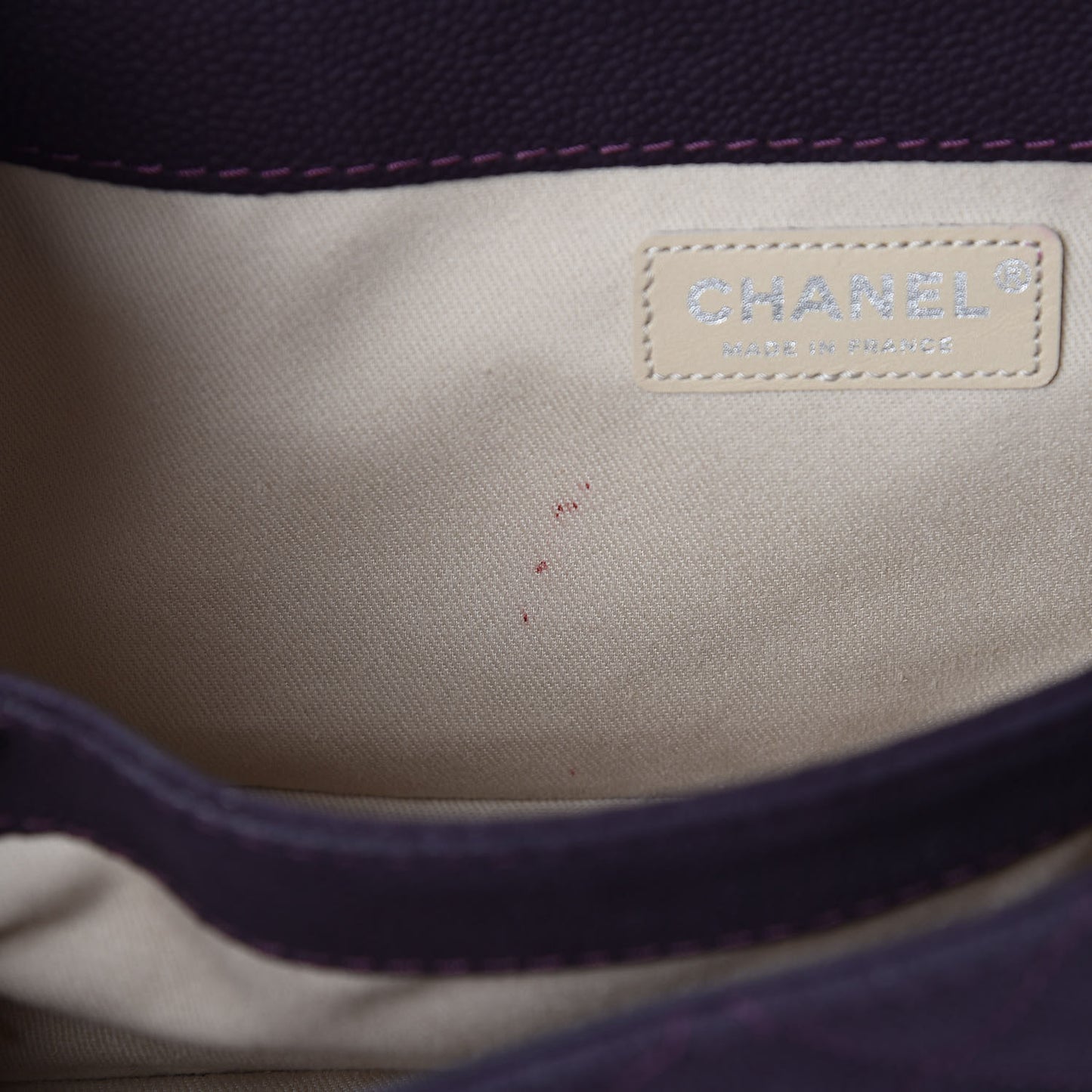 Iridescent Caviar Quilted Medium Lady Pearly Flap Plum
