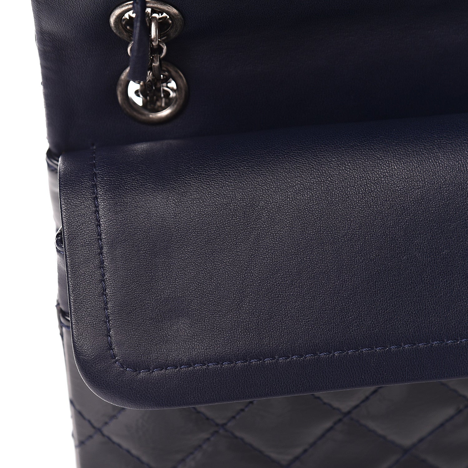 Chanel Distressed Patent Quilted 2.55 Reissue 226 Flap Navy 13 of 15