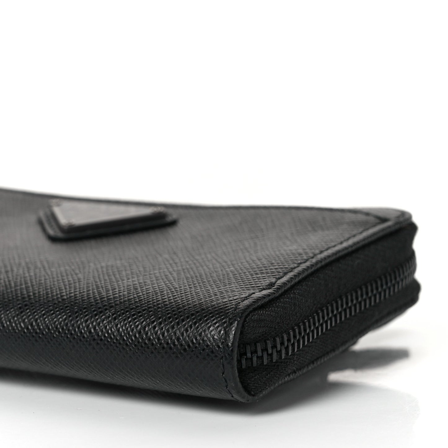 Saffiano Triangle Zip Around Keychain Black