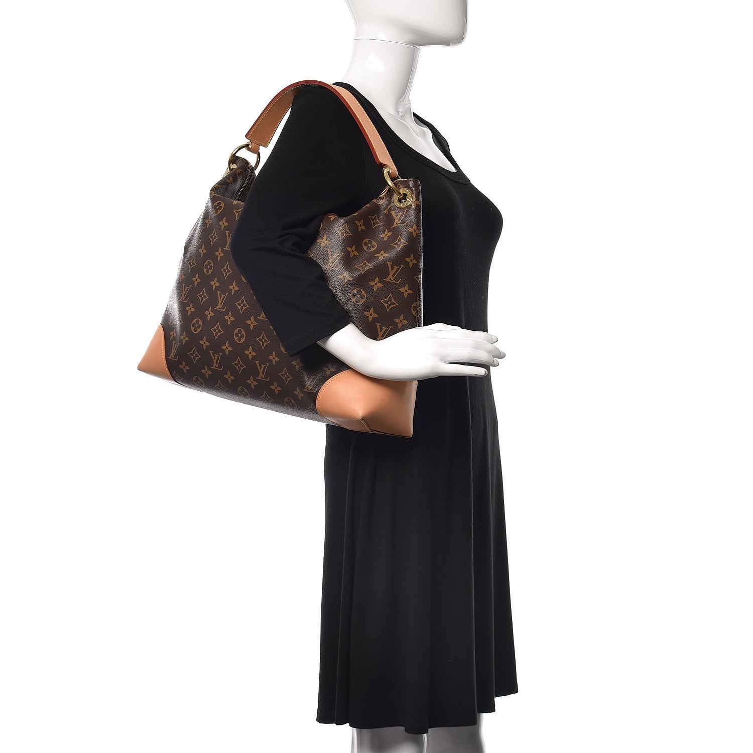 Louis Vuitton Monogram Berri MM 2 of 12