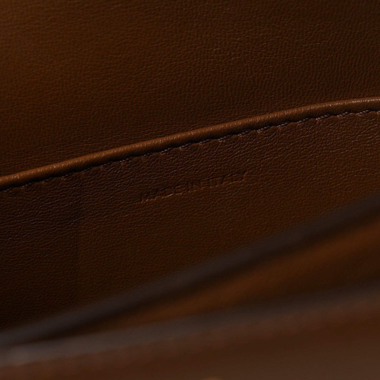 Box Calfskin Teen Classic Box Flap Bag Camel