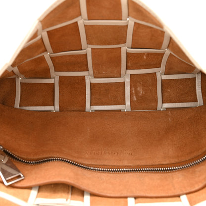 Bottega Veneta Nappa Intreccio The Belt Cassette Bag Plaster 4 of 10