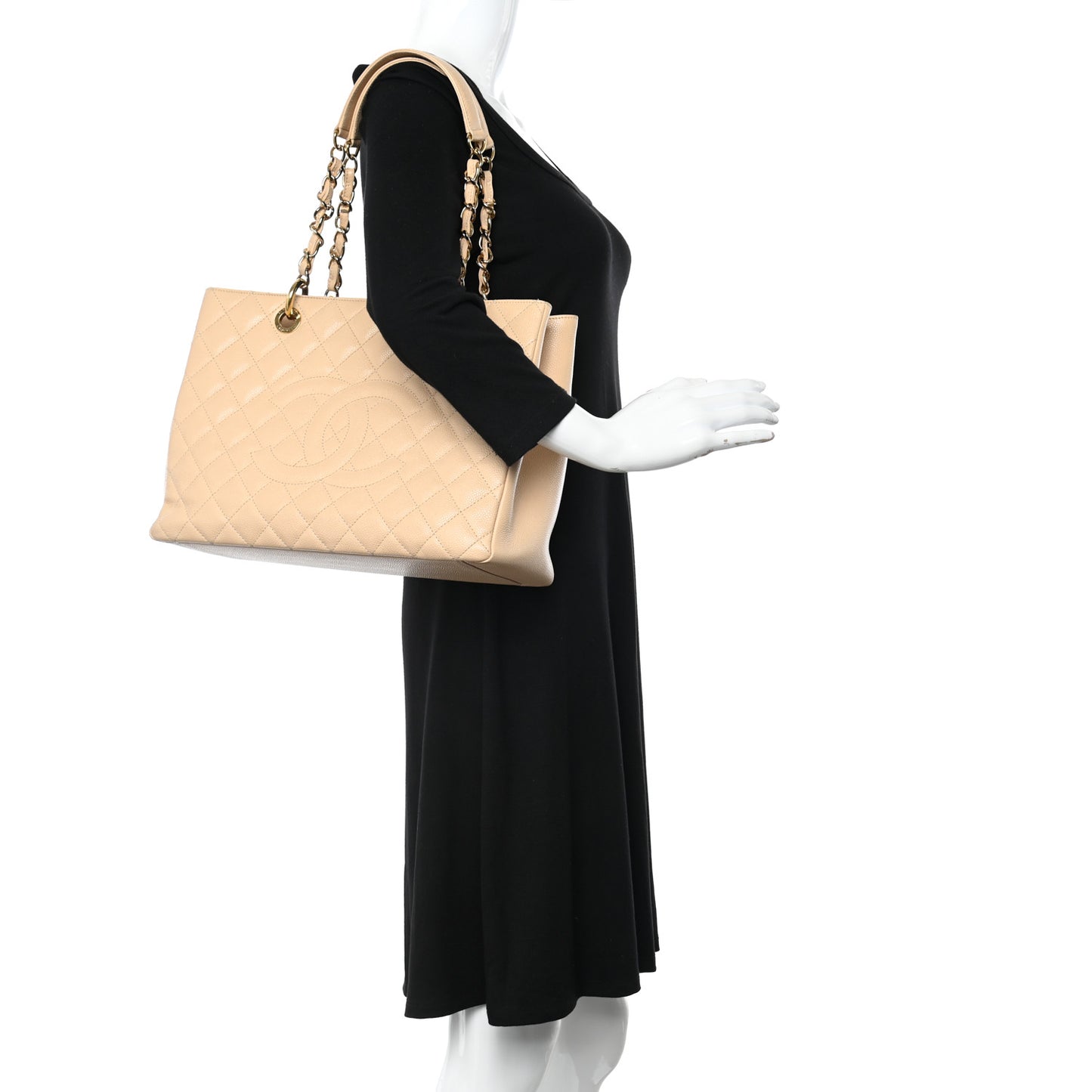 Caviar Quilted Grand Shopping Tote GST Beige Clair