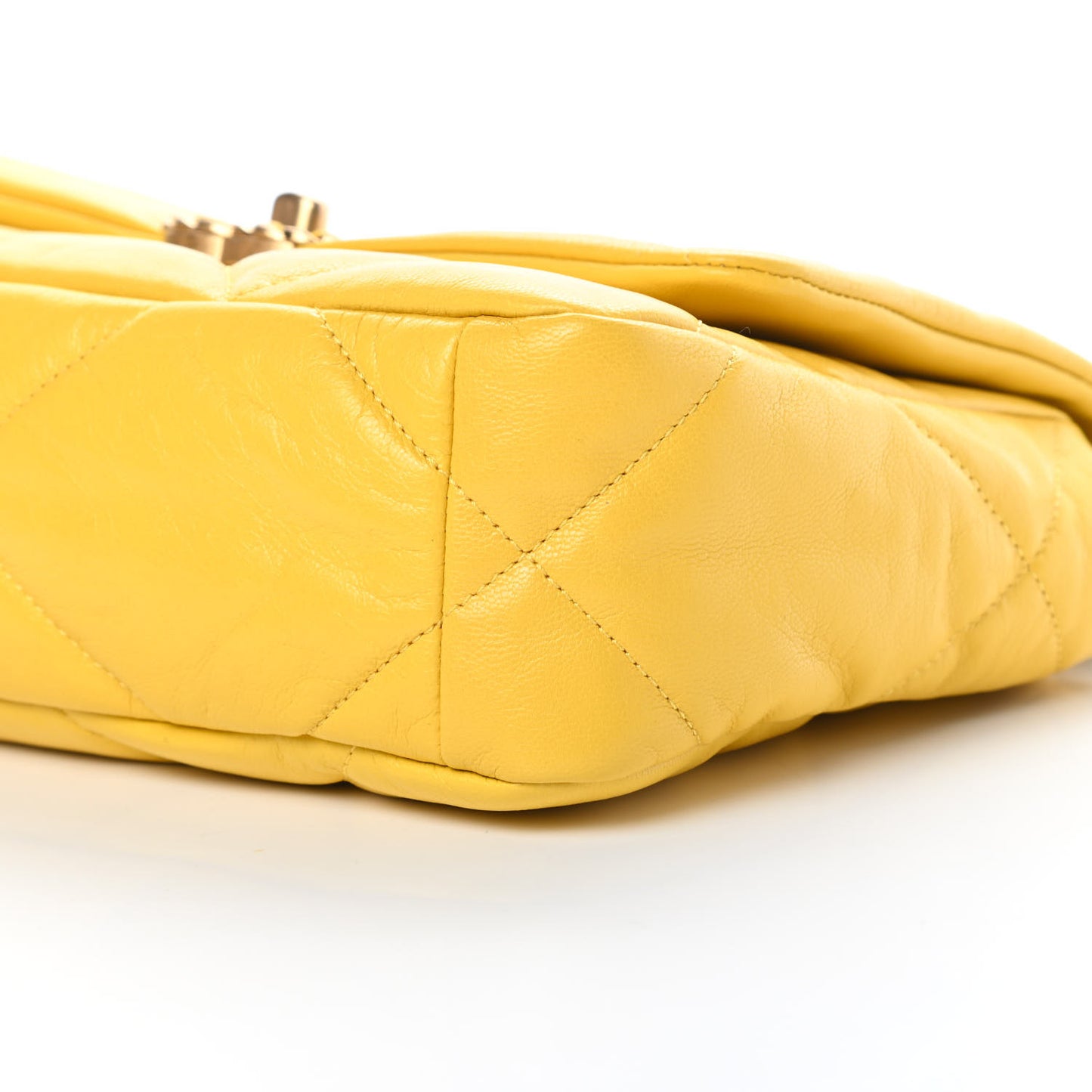Lambskin Quilted Medium Chanel 19 Flap Yellow