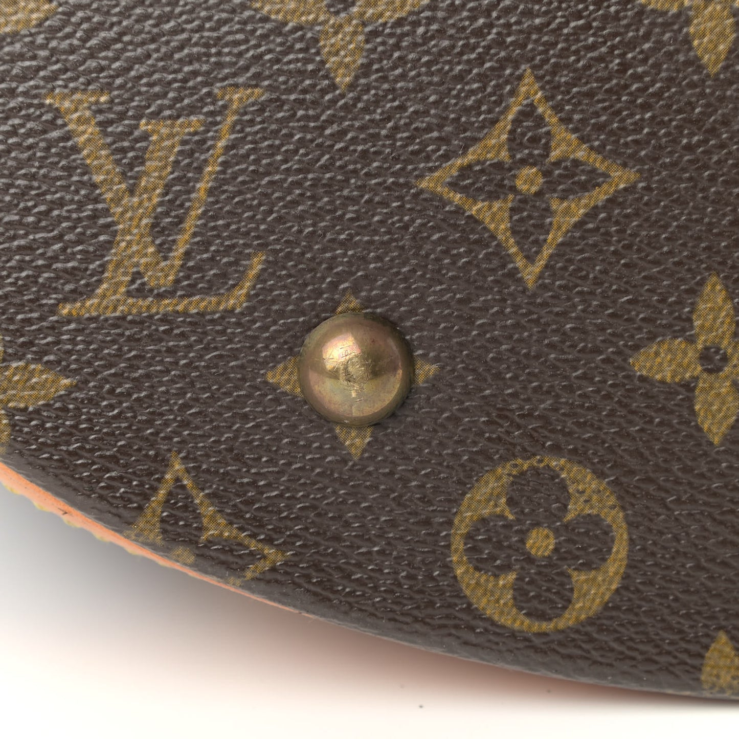 Monogram Bucket 27