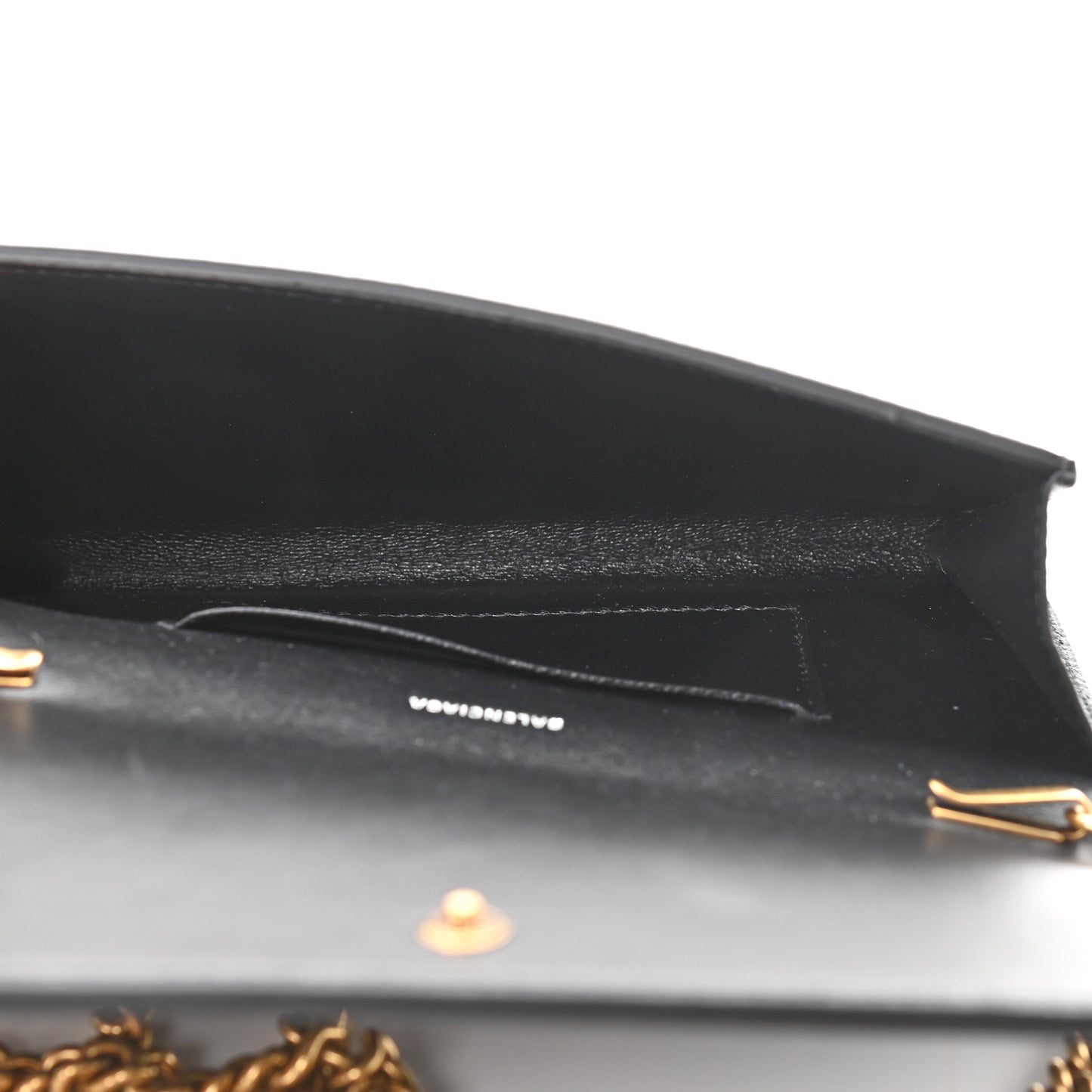Grained Calfskin Logo Cash Phone Holder Wallet On Chain Black White
